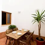 Unique In Historic Centre بيت للعطل لاغوس